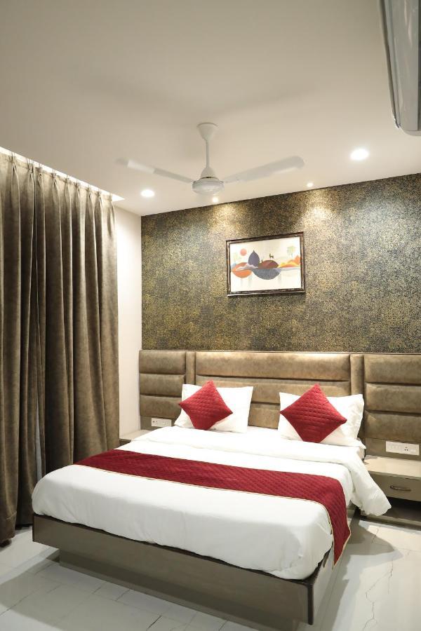 Hotel The Bell Ludhiana Exterior photo