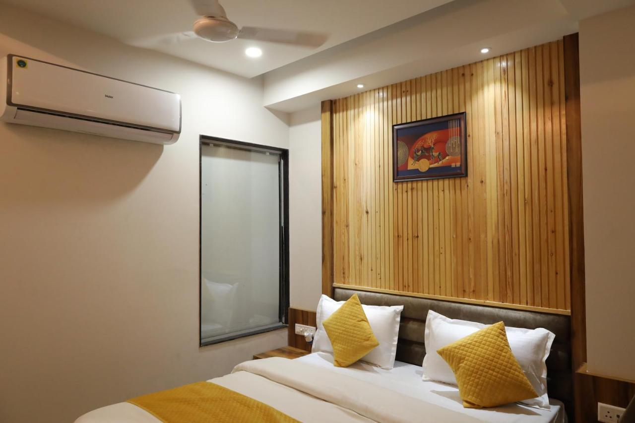 Hotel The Bell Ludhiana Exterior photo